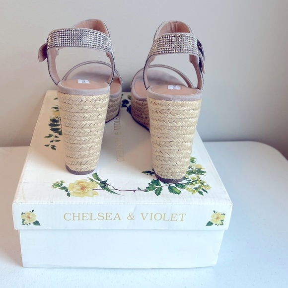 Chelsea & Violet Size 9.5 Rhinestone Henna 4” Wedge Espadrille Heels New In Box - Picture 6 of 9